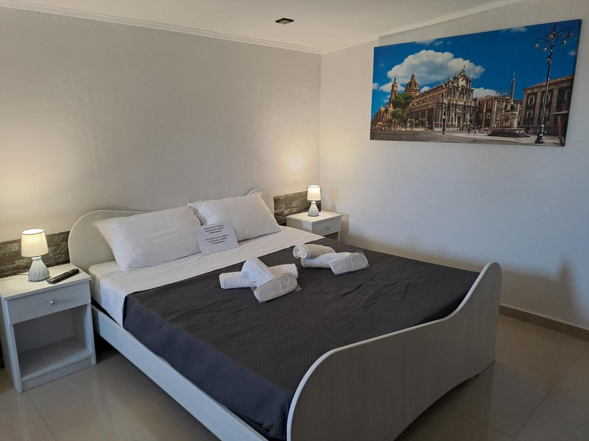 Bed and Breakfast House Il Quadrifoglio Airport Fontanarossa à Catane Extérieur photo